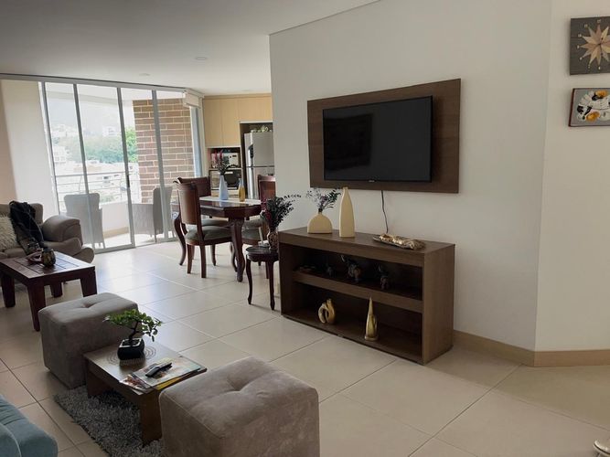 Apartamento de 3 alcobas en venta en Laureles, Medellín, 112 m² · foto 7 de 21
