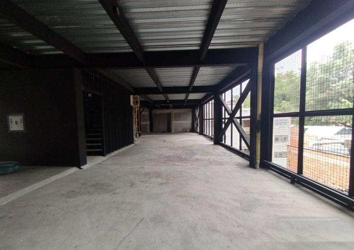 Local en arriendo en Laureles, Medellín, 130 m² · foto 3 de 7