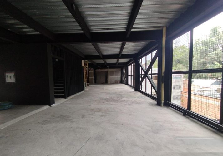 Local en arriendo en Laureles, Medellín, 130 m² · foto 6 de 7
