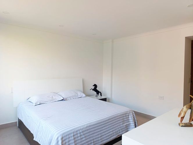 Apartamento de 4 alcobas en arriendo en El Poblado, Medellín, 280 m² · foto 13 de 20