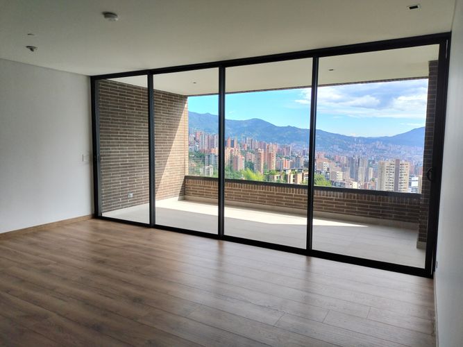 Apartamento de 2 alcobas en arriendo en Vía Las Palmas, Medellín, 120 m² · foto 2 de 19