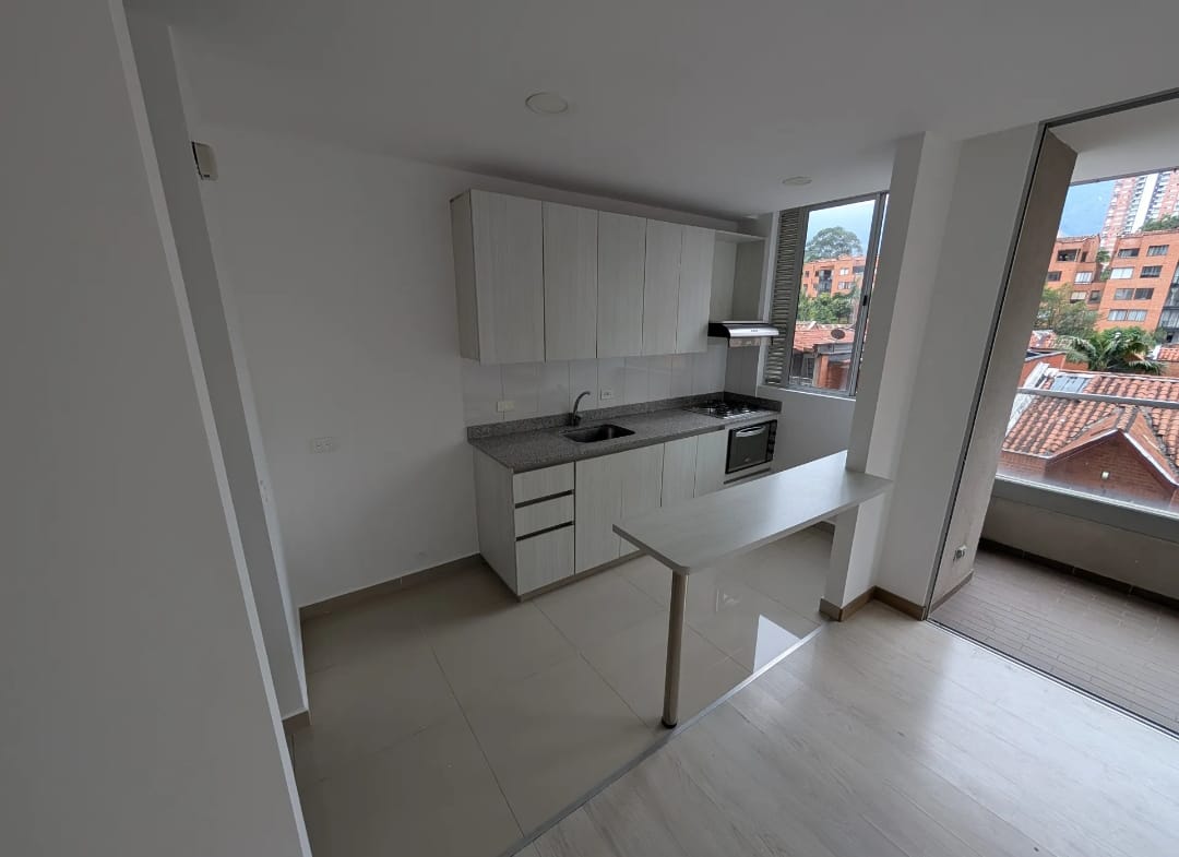 Apartamento en venta en Suramerica, Itagüí · foto 6 de 24