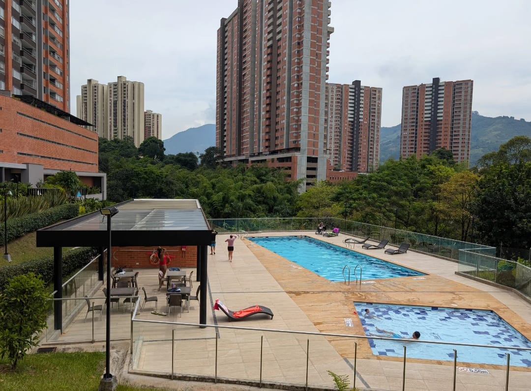 Apartamento en venta en Suramerica, Itagüí · foto 16 de 24