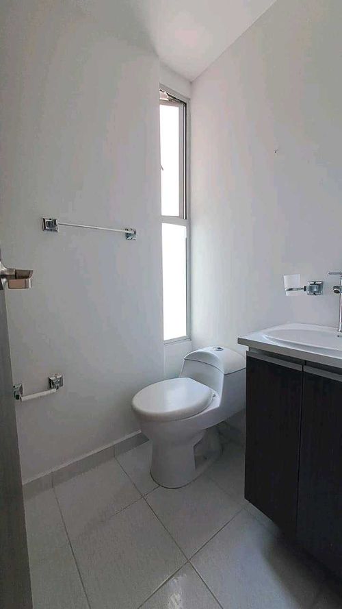 Apartamento de 3 alcobas en venta en Aldea Verde, Sabaneta, 117 m² · foto 5 de 12