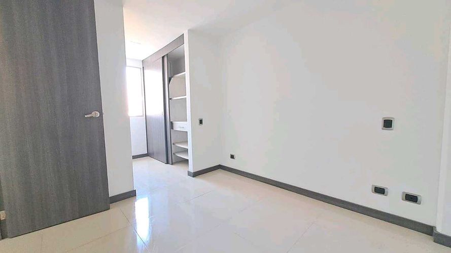 Apartamento de 3 alcobas en venta en Aldea Verde, Sabaneta, 117 m² · foto 11 de 12