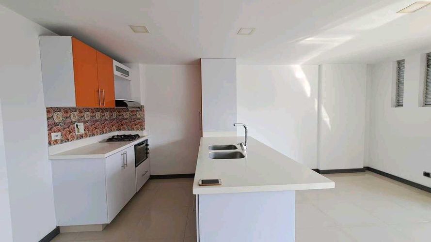 Apartamento de 3 alcobas en venta en Aldea Verde, Sabaneta, 117 m² · foto 12 de 12