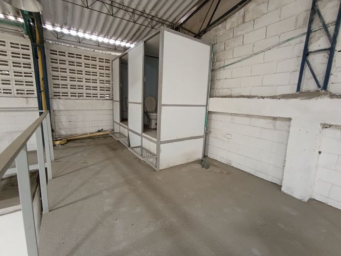 Bodega en arriendo en Villa San Pedro Iii, Barranquilla, 800 m² · foto 6 de 7