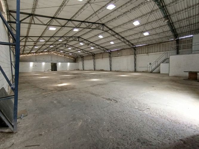 Bodega en arriendo en Villa San Pedro Iii, Barranquilla, 800 m² · foto 3 de 7