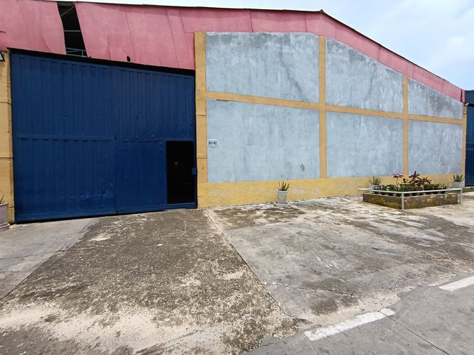 Bodega en arriendo en Villa San Pedro Iii, Barranquilla, 800 m² · foto 2 de 7