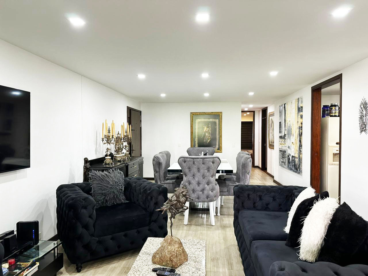 Apartamento en arriendo en El Poblado, Medellín · foto 4 de 16