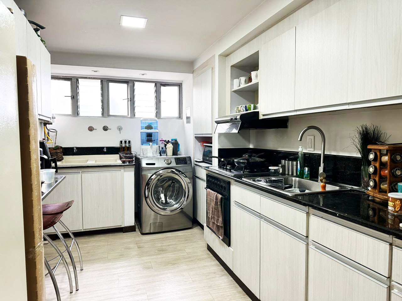 Apartamento en arriendo en El Poblado, Medellín · foto 5 de 16