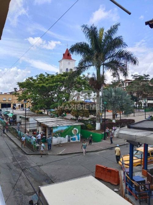 Local en arriendo en La Candelaria, Medellín, 60 m² · foto 11 de 12