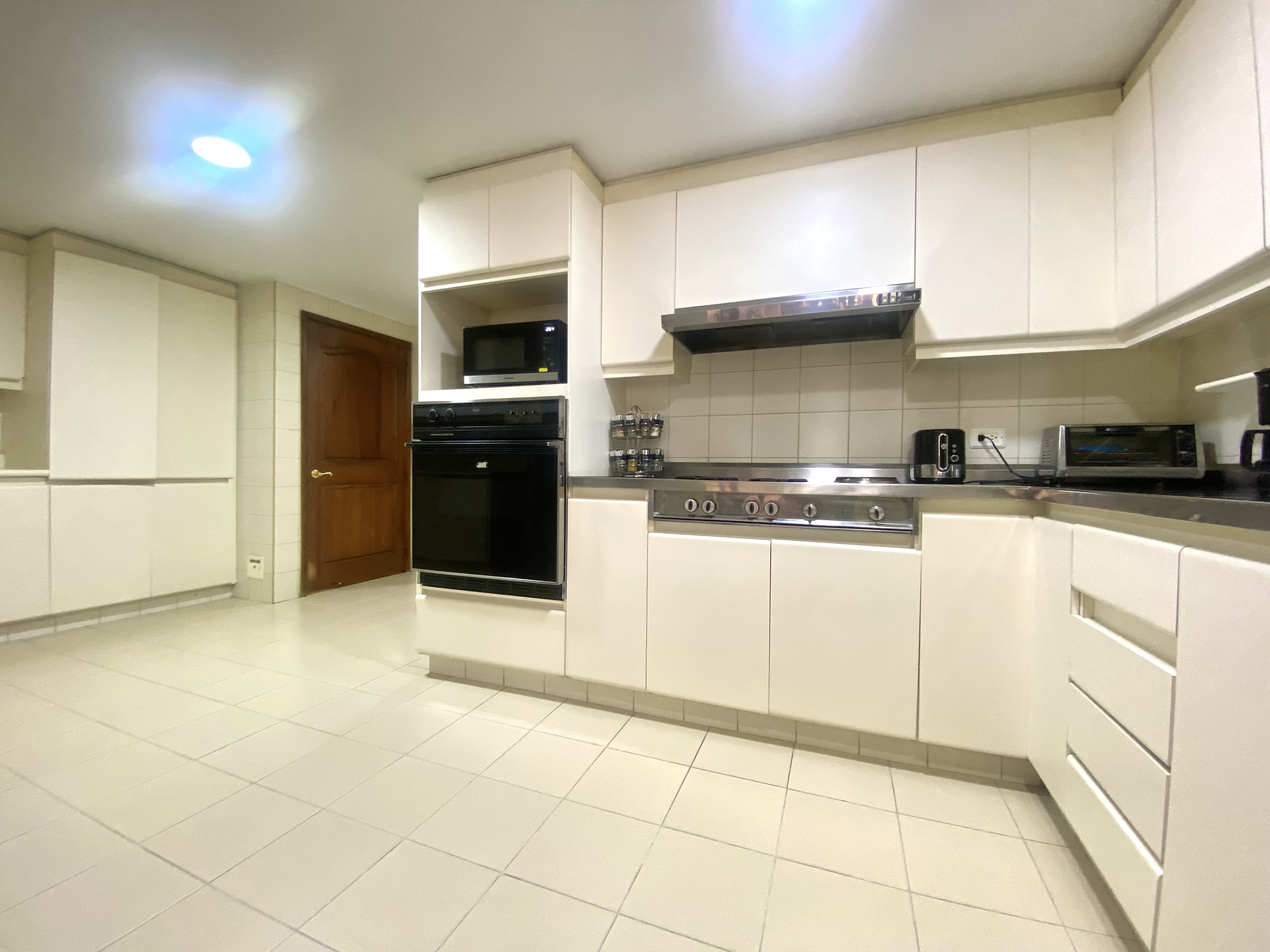 Apartamento en venta en Los Rosales, Bogotá · foto 12 de 24