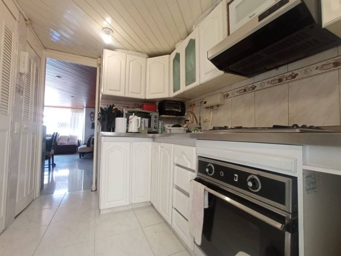 Apartamento de 4 alcobas en venta en Cedritos, Bogotá, 128 m² · foto 2 de 22