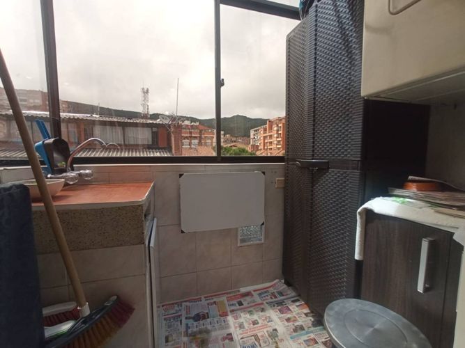 Apartamento de 4 alcobas en venta en Cedritos, Bogotá, 128 m² · foto 17 de 22