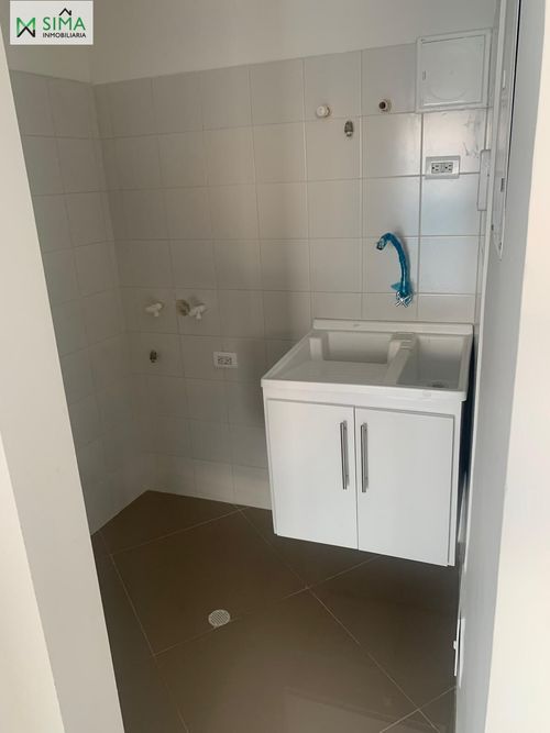 Apartamento de 2 alcobas en venta en Crespo, Cartagena, 117 m² · foto 12 de 19