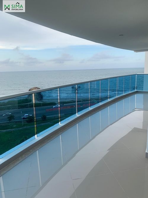 Apartamento de 2 alcobas en venta en Crespo, Cartagena, 117 m² · foto 15 de 19