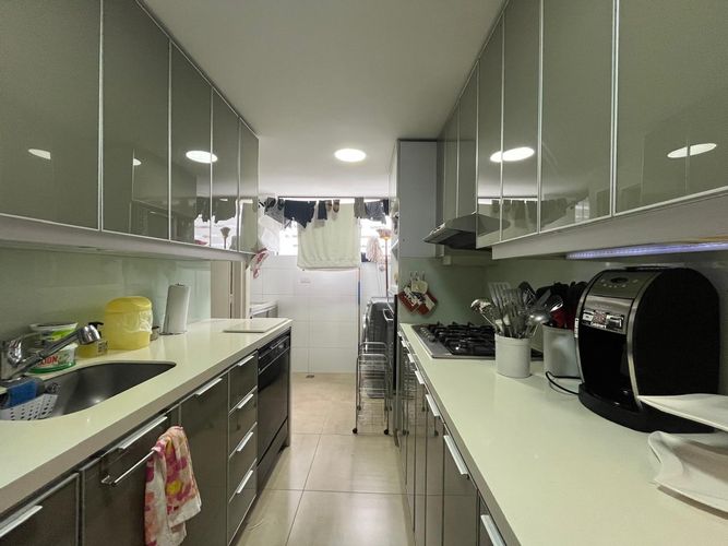 Apartamento de 3 alcobas en venta en El Poblado, Medellín, 108 m² · foto 5 de 18
