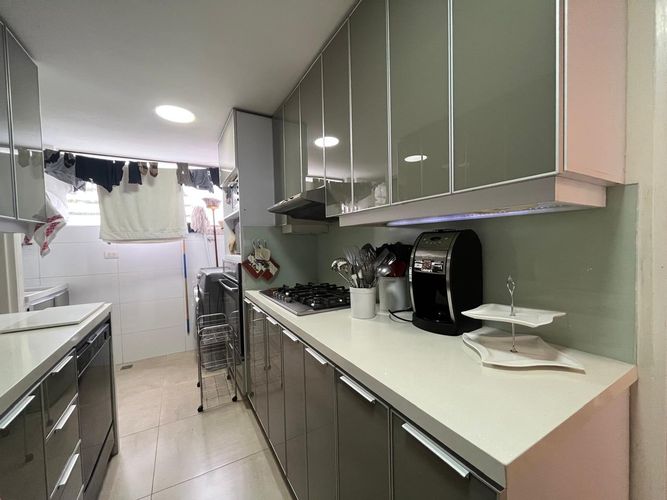 Apartamento de 3 alcobas en venta en El Poblado, Medellín, 108 m² · foto 8 de 18