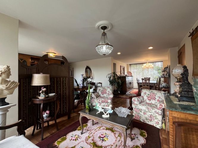 Apartamento de 3 alcobas en venta en El Poblado, Medellín, 108 m² · foto 4 de 18