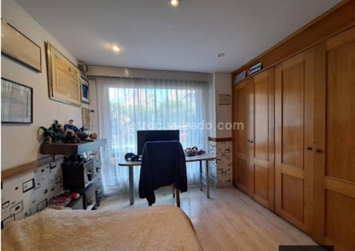 Apartamento en venta en Chicó Navarra, Bogotá · foto 3 de 17