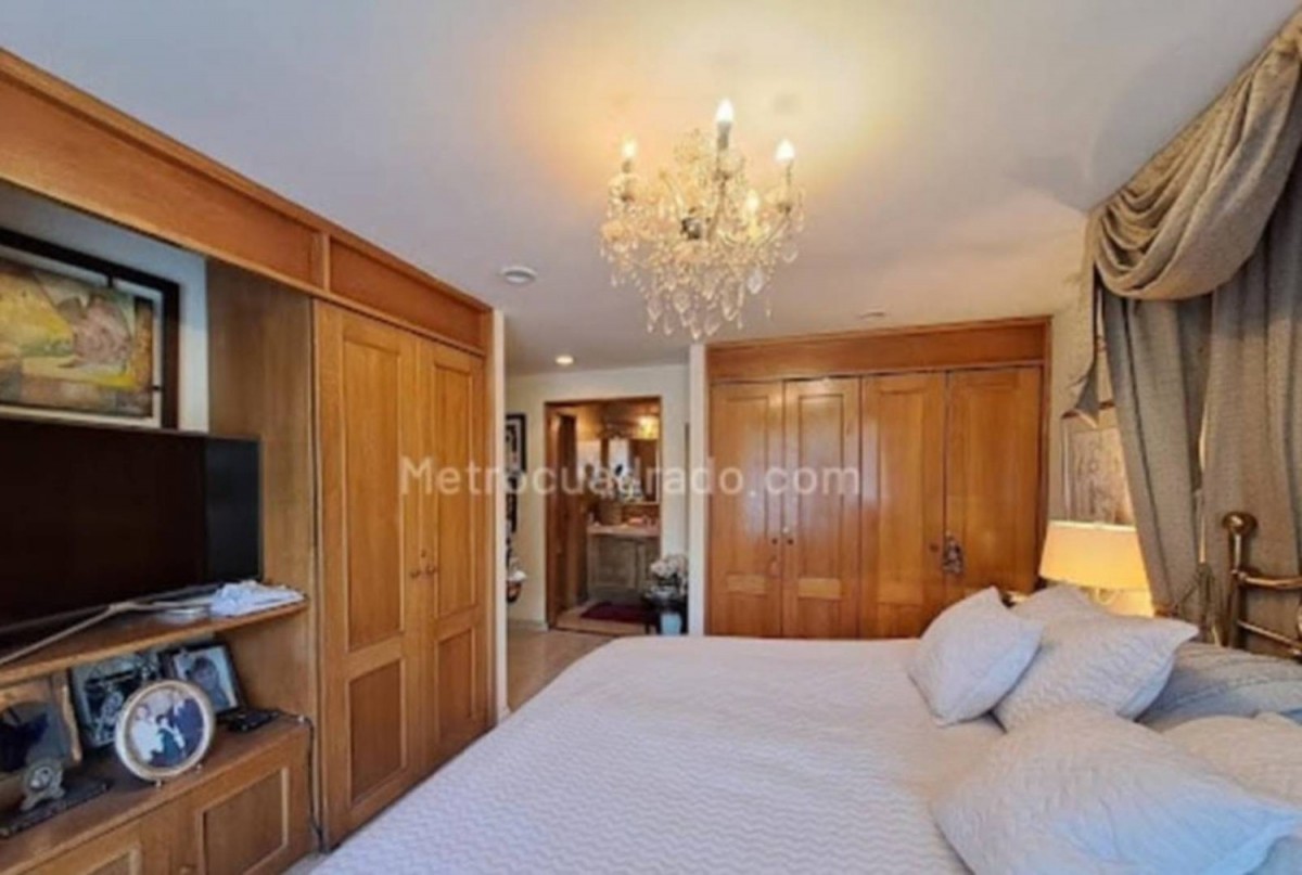 Apartamento en venta en Chicó Navarra, Bogotá · foto 11 de 17