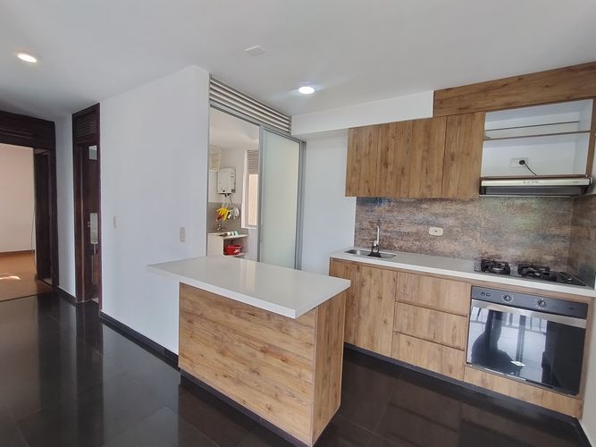Apartamento de 2 alcobas en venta en Aguacatal, Cali, 60 m² · foto 4 de 14