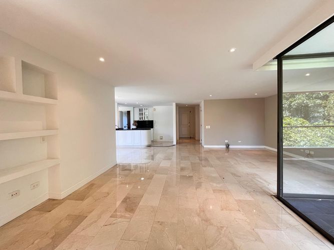 Apartamento de 3 alcobas en arriendo en El Poblado, Medellín, 135 m² · foto 7 de 20