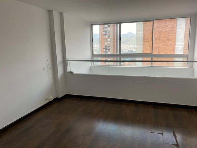 Oficina en arriendo en El Poblado, Medellín, 54 m² · foto 8 de 17