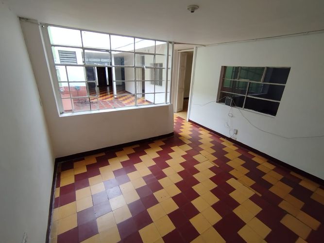 Casa de 5 alcobas en venta en Prado, Medellín, 203 m² · foto 8 de 24