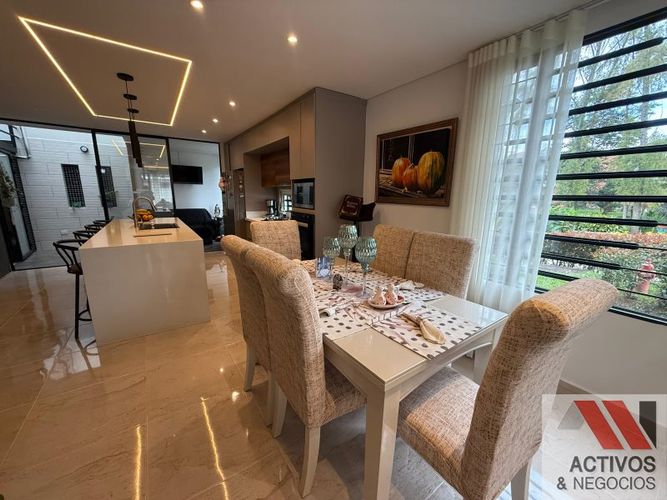 Casa de 3 alcobas en venta en El Tambo, La Ceja, 165 m² · foto 4 de 22