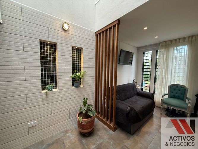 Casa de 3 alcobas en venta en El Tambo, La Ceja, 165 m² · foto 9 de 22