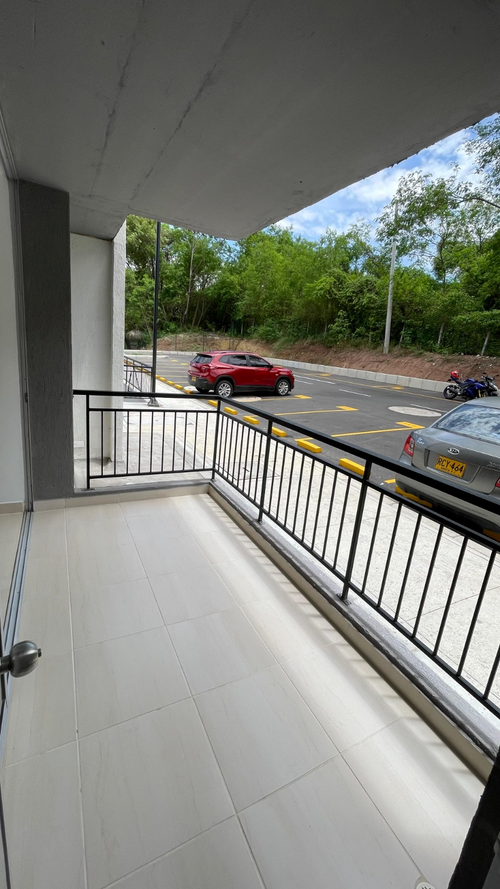 Apartamento de 2 alcobas en venta en Girardot, Girardot, 57 m² · foto 2 de 11