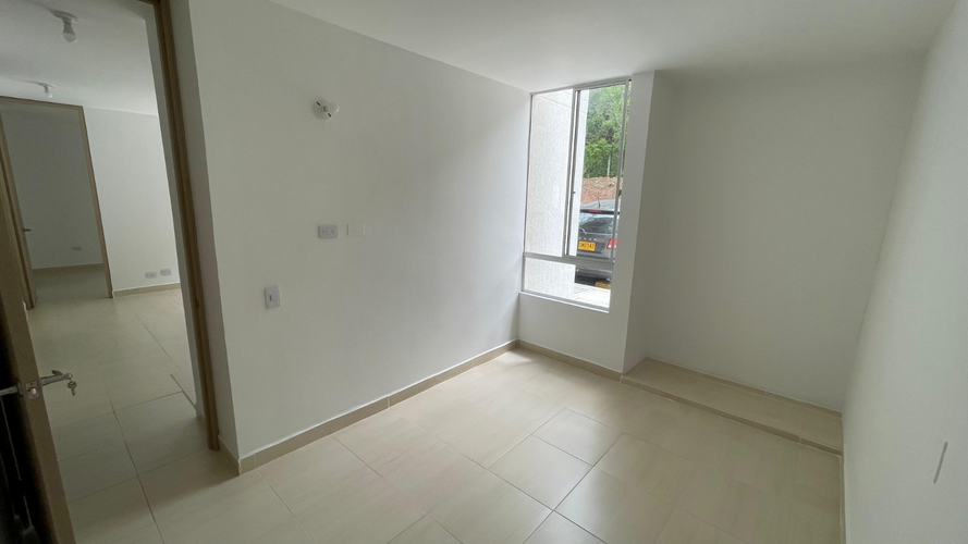 Apartamento de 2 alcobas en venta en Girardot, Girardot, 57 m² · foto 5 de 11