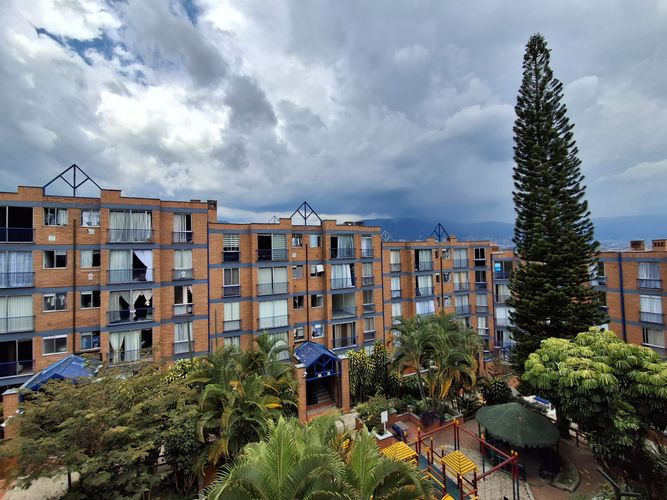 Apartamento en venta en Ferreni, Medellín · foto 14 de 15