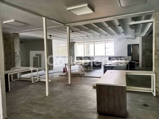 Local en arriendo en Colombia, Medellín, 3395 m² · foto 3 de 20