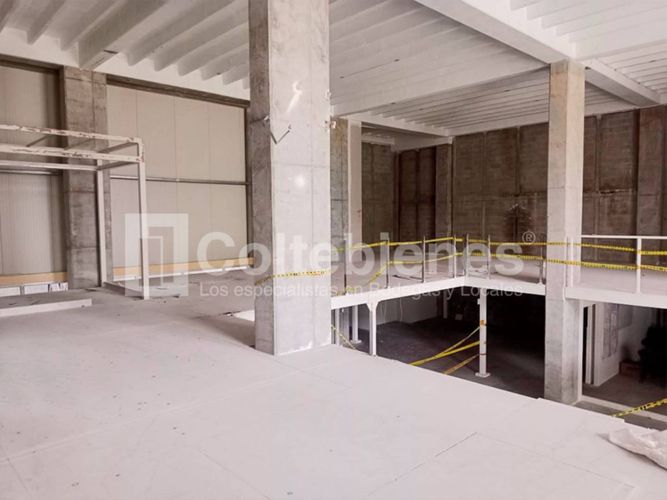Local en arriendo en Colombia, Medellín, 3395 m² · foto 10 de 20