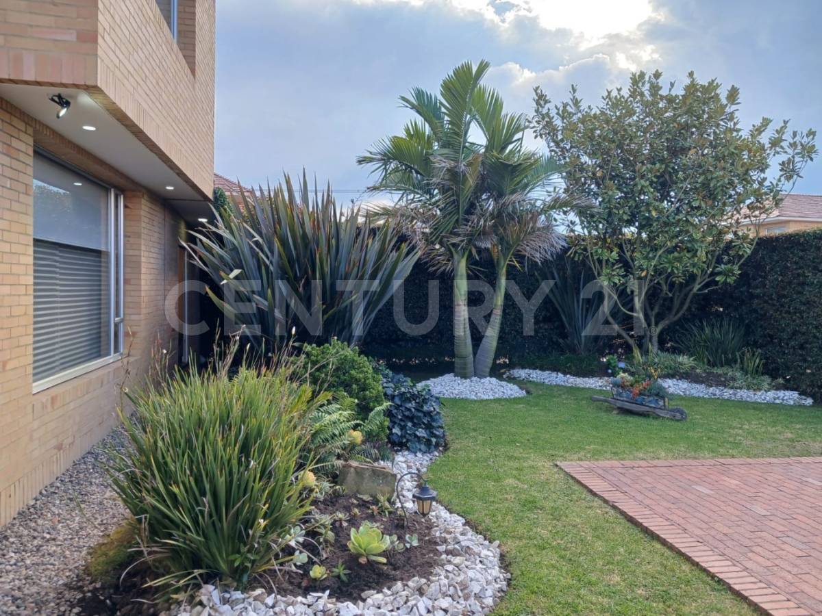 Casa en venta en Chuntame, Cajicá · foto 2 de 22