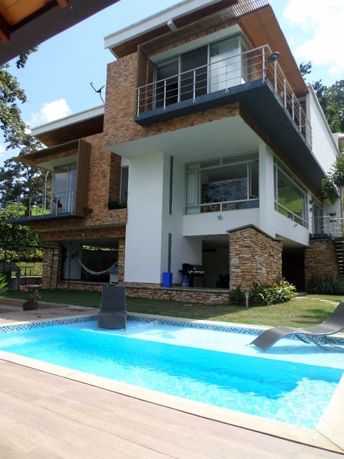 Casa de 6 alcobas en venta en Menzuly, Piedecuesta, 967 m² · foto 5 de 20