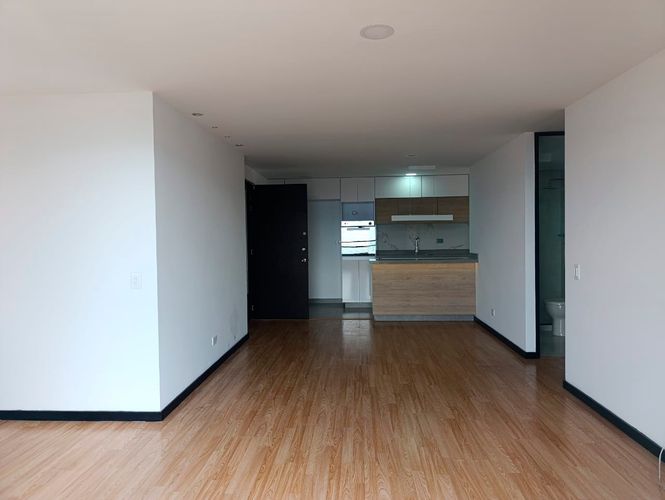 Apartamento de 3 alcobas en venta en El Poblado, Medellín, 89 m² · foto 7 de 18