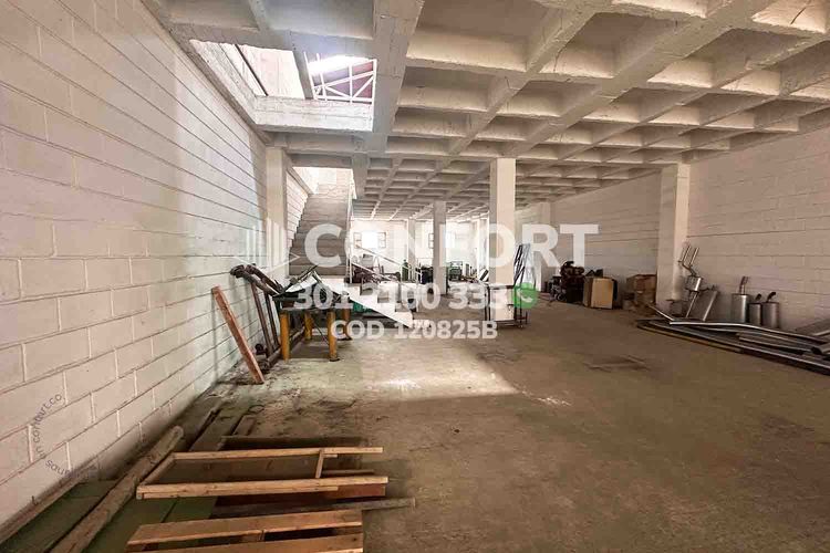 Bodega en arriendo en Jardines De Fe, Bello, 1041 m² · foto 8 de 15