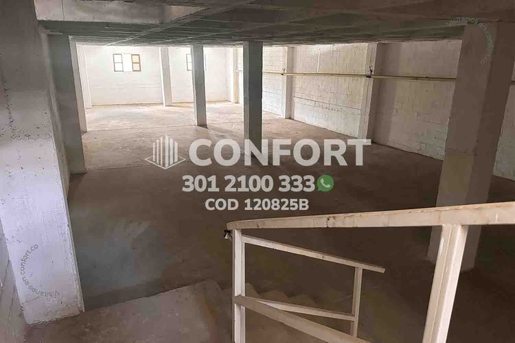 Bodega en arriendo en Jardines De Fe, Bello, 1041 m² · foto 10 de 15