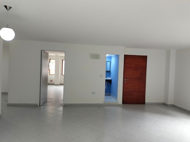 Apartamento de 3 alcobas en arriendo en Castropol, Medellín, 130 m² · foto 11 de 19