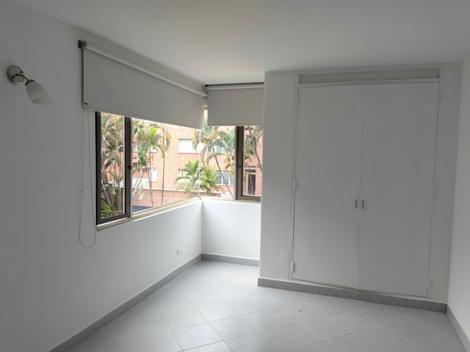 Apartamento de 3 alcobas en arriendo en Castropol, Medellín, 130 m² · foto 15 de 19