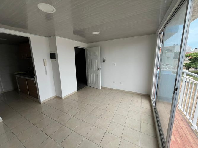 Apartamento de 3 alcobas en venta en Las Trinitarias, Soledad, 49 m² · foto 7 de 24
