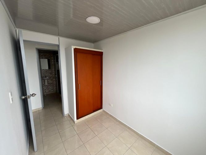 Apartamento de 3 alcobas en venta en Las Trinitarias, Soledad, 49 m² · foto 10 de 24