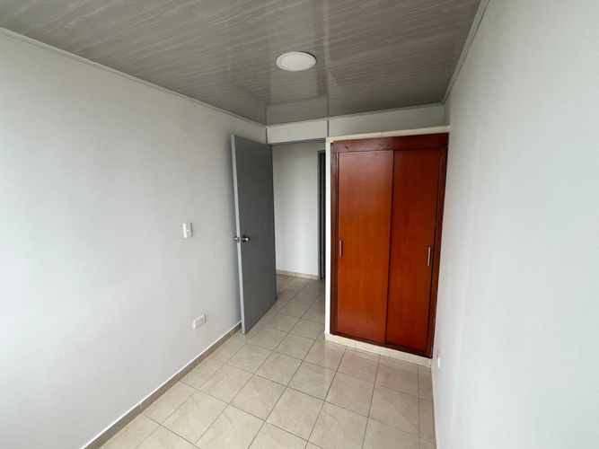 Apartamento de 3 alcobas en venta en Las Trinitarias, Soledad, 49 m² · foto 11 de 24