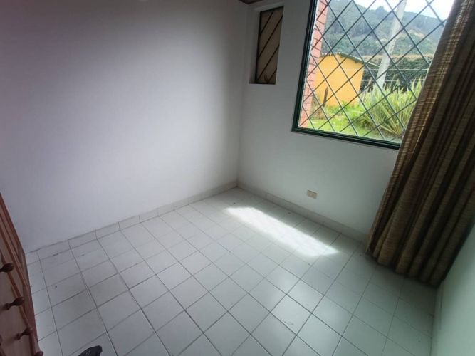 Casa de 6 alcobas en venta en Siberia, Cota, 510 m² · foto 13 de 24
