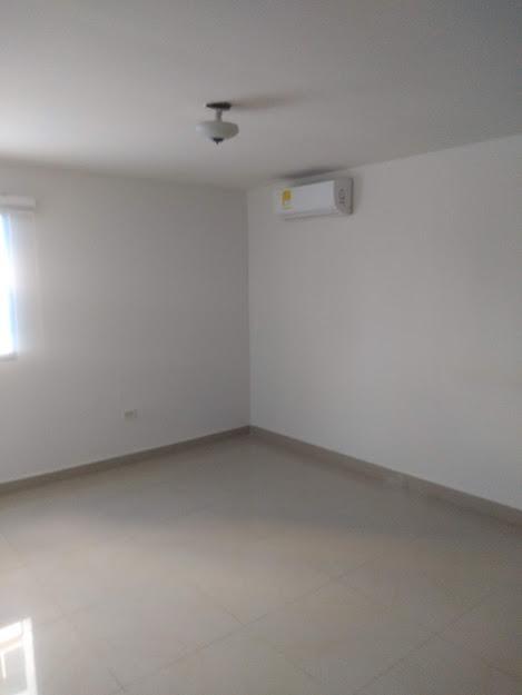 Apartamento en venta en Castillogrande, Cartagena · foto 3 de 13