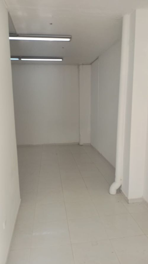 Local en arriendo en Villa Colombia, Cali, 27 m² · foto 8 de 13